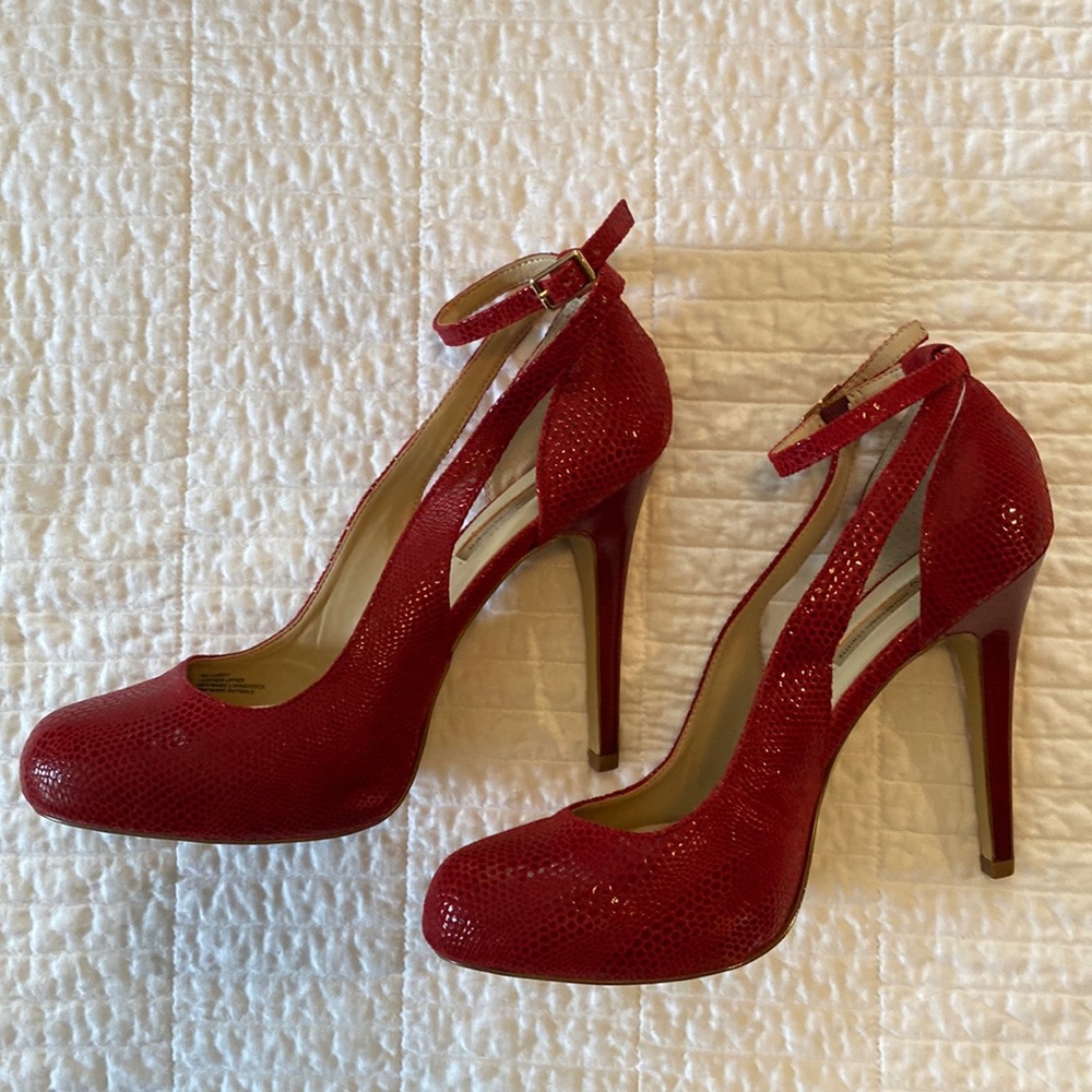 New in box ruby red INC Stiletto with ankle strap. Suede faux alligator skin.